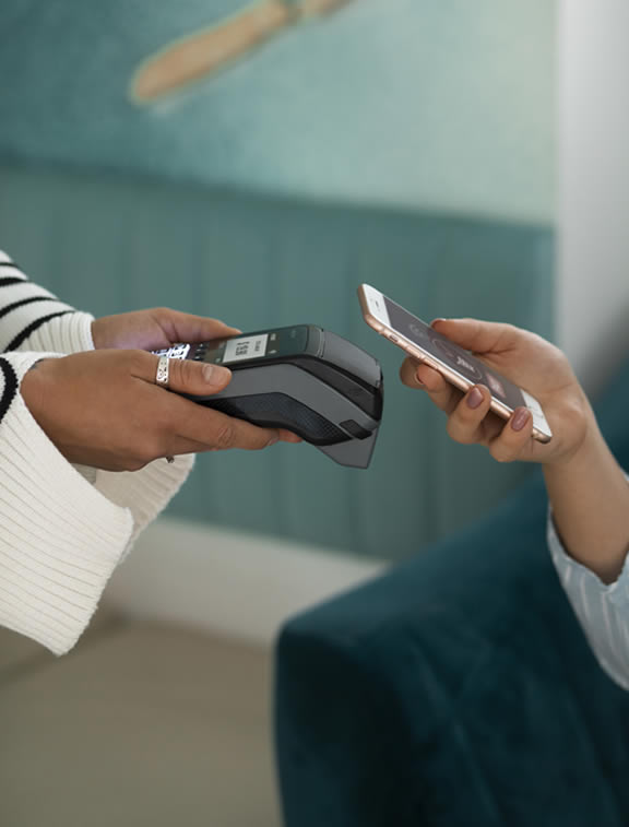 Solutions Monétiques Intégrée et Moyens de Paiement